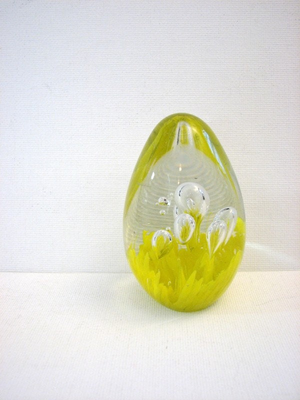 Art Glass Blown Egg Shaped Paperweight Crystal by GRITSGirlz