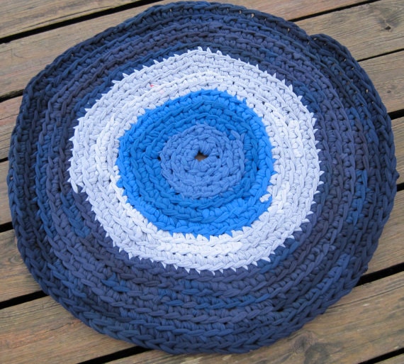 Pattern Rag Rug T Shirt Yarn Crochet Tutorial by AlbsmeyerRoad
