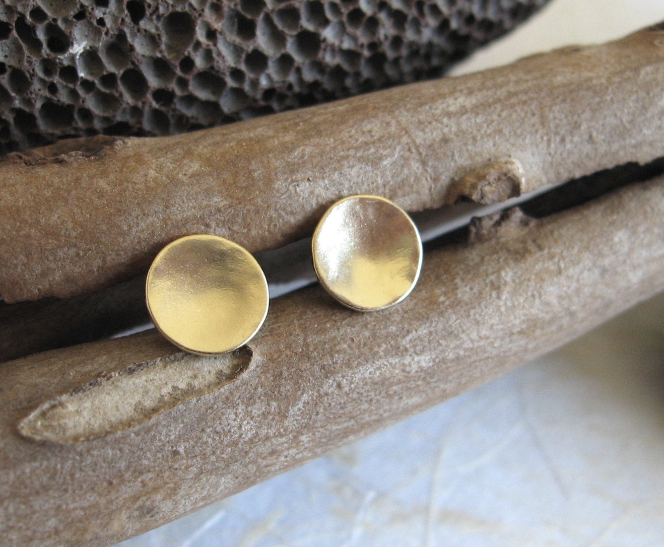 14k yellow gold studs ,Earrings Studs ,Gold Studs ,Circles Stud , Gold Circles Post Earrings - AdiYesod 14k yellow gold studs ,Earrings Studs ,Gold Studs ,Circles Stud , Gold Circles Post Earrings - AdiYesod