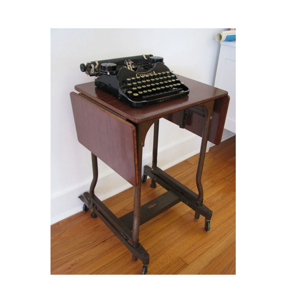 Antique Art Deco Era 1920s Steel Typewriter by MolecularModern