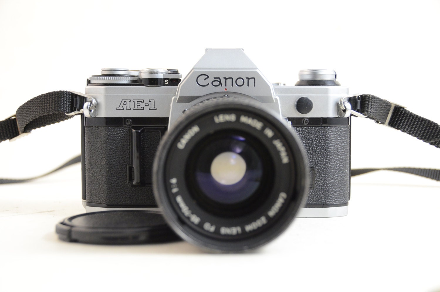 WORKING Canon AE1 35mm Camera w/Lens Cap, Canon 3570mm 14 FD Zoom