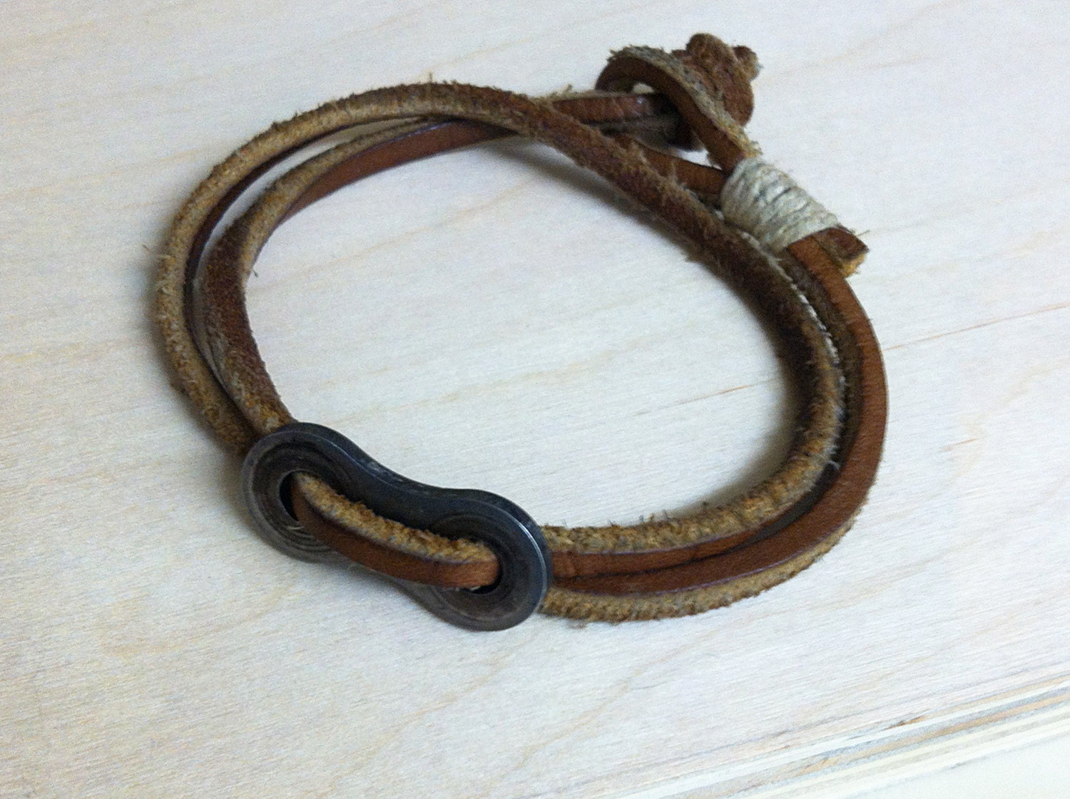 Leather bracelet with motorcycle chain link Brown by