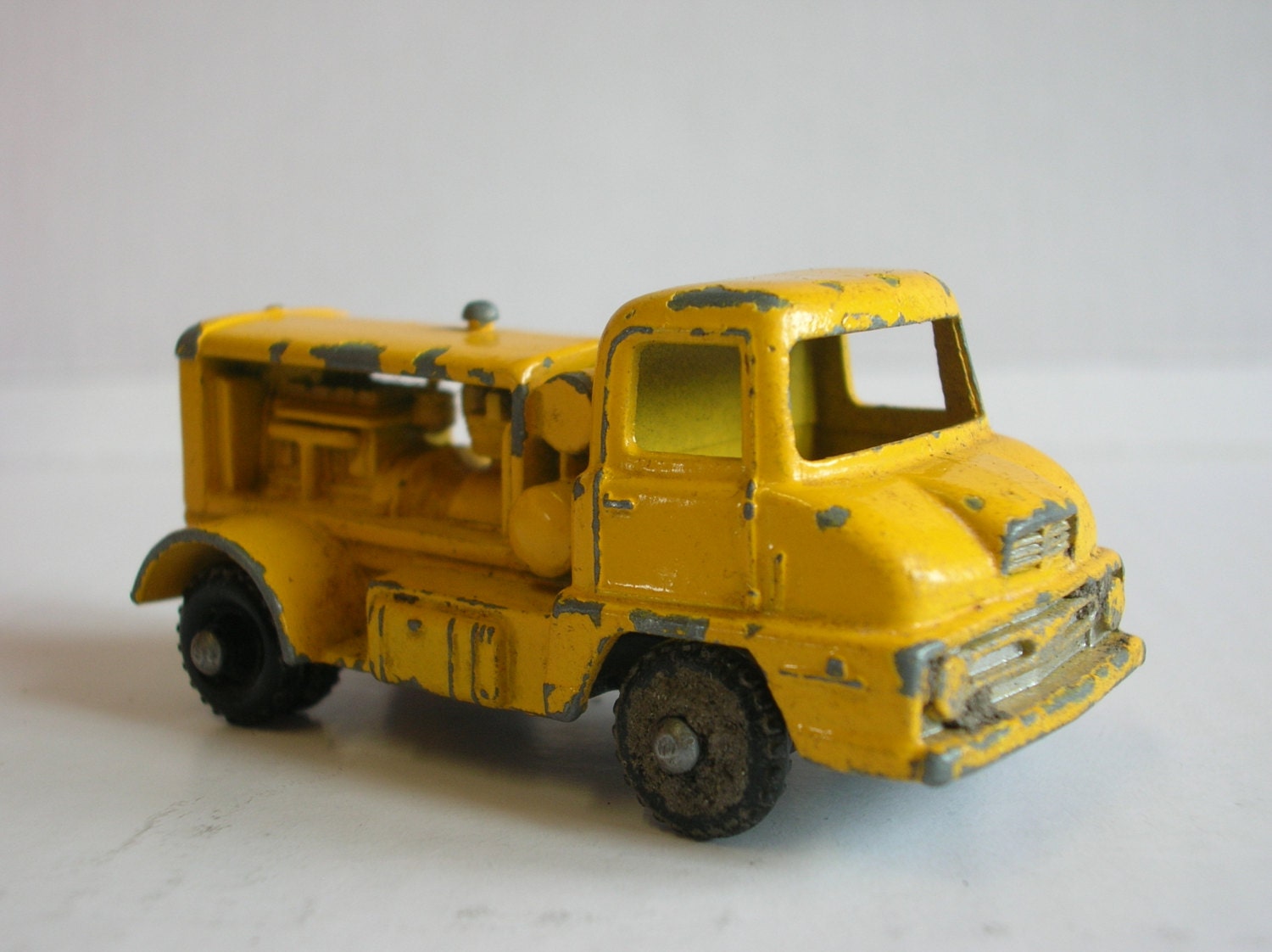 Vintage 1960s Toy Truck Lesney Matchbox No 28b by VintageToyWorld