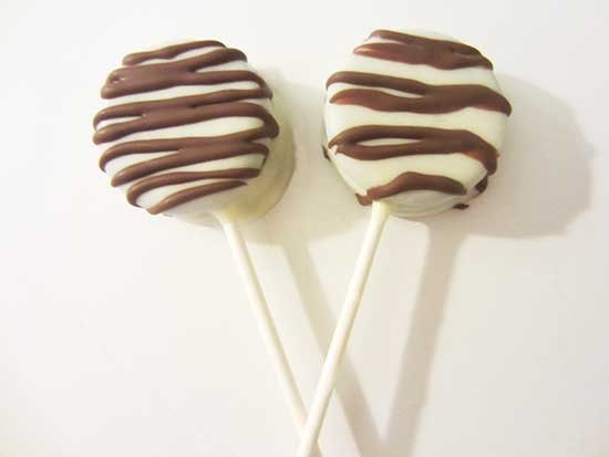 Chocolate+Covered+Oreo+Lollipops 12 Chocolate Covered Oreo Cookies Lollipops With Black & White Stripes ...