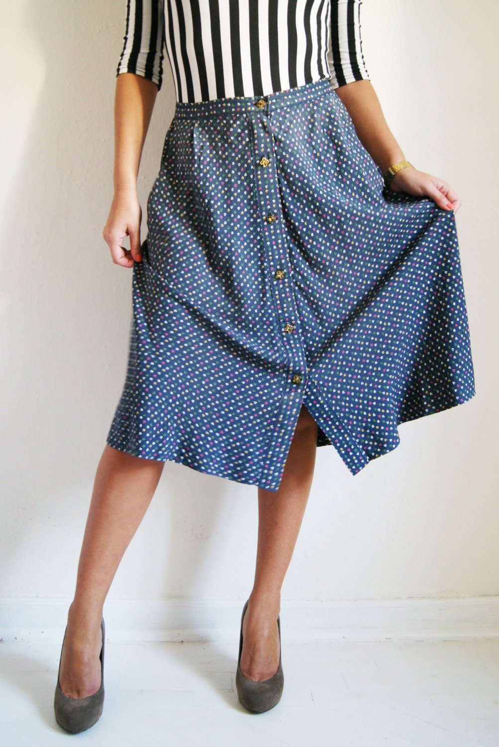 70s Blue Skirt with little Leaf Pattern and side Pockets - HelloOthilia