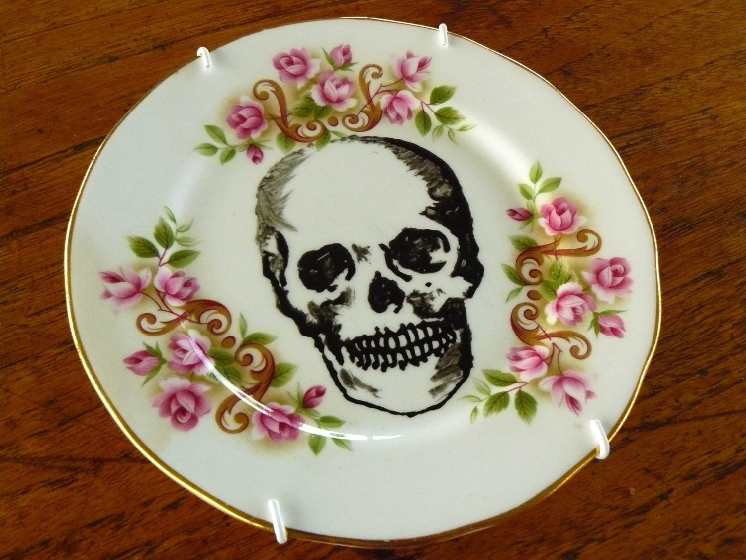 SALE Skull plate