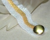 Anwen ... Bracelet . Crystal . Gold Charlottes . Peyote . Shiny . Sparkly . Wedding Accessory . Stunning Bridal Jewelry . Chic . Stylish