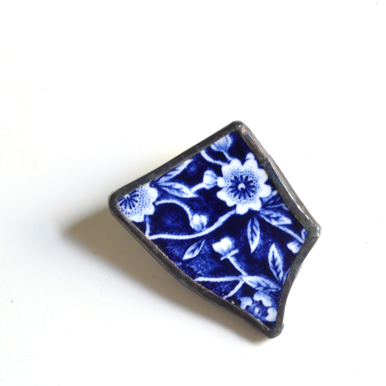 Broken Plate Brooch - Blue Calico - Recycled China