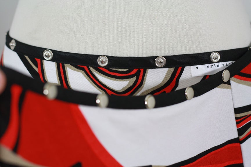 Snap Around Skirt "My Love"