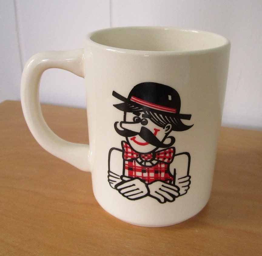 kitschy vintage happy day mug