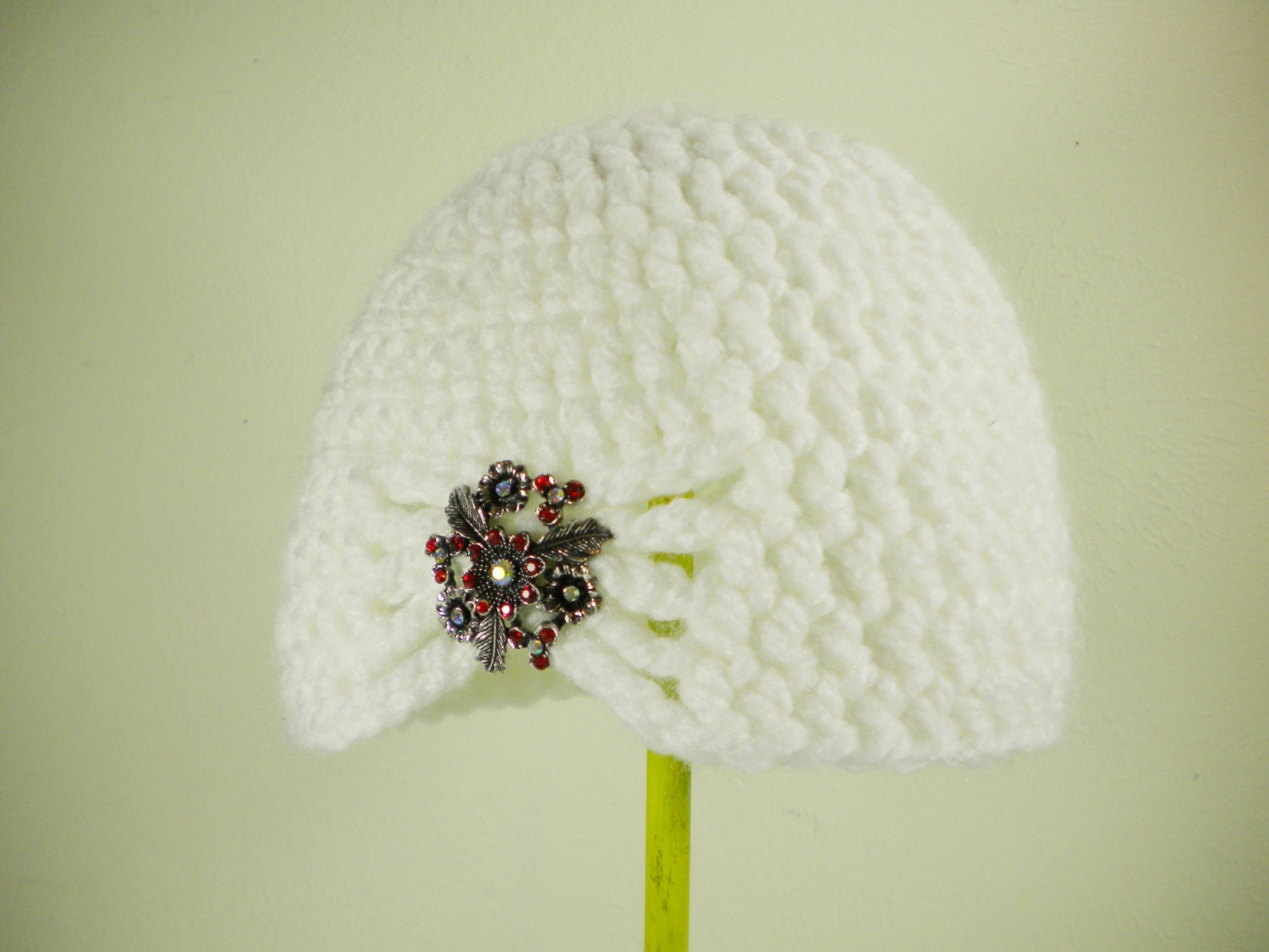 Snow White Custom Crochet Hat for Women / Little Girls / Toddlers / Baby Girls - 1920s Style Flapper Cloche Turban Beanie