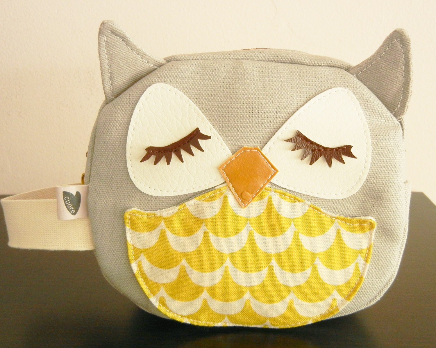 Chewy the Owl with Yellow Scallop Applique Canvas Mini Zipper Cosmetic Pouch Carry All Case