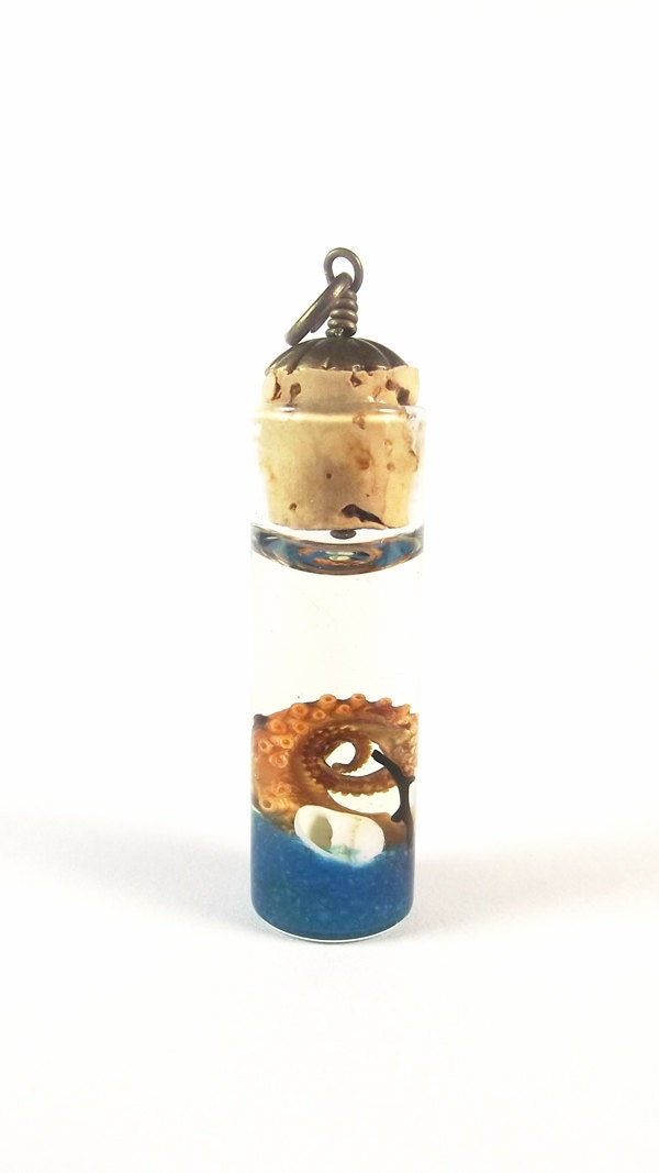 Tentacle Pendant Sp15