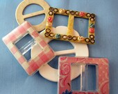 Five Vintage Plastic Buckles in Pinks Whites and Florals