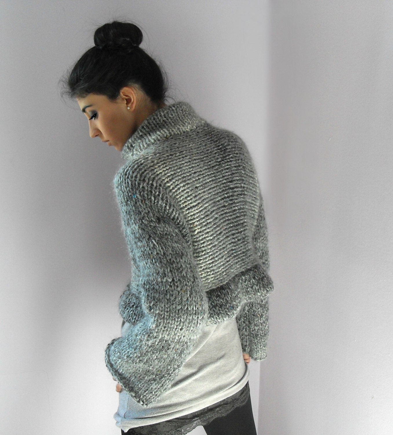 Knitted Sweater Cropped Turtleneck Handmade with long Sleeves Grey Shades - Body Bell Effect - Knitwear Italian fashion