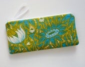 Long Zipper Pouch Pencil Case Coreopsis in Lime louLOUthi