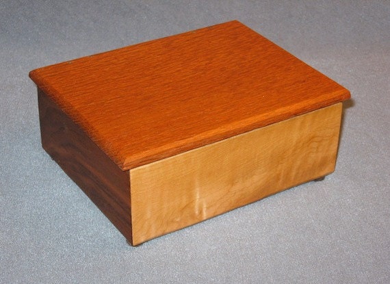 Lacewood box