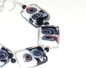 Abstract Black and White Lampworked Glass Bead Bracelet