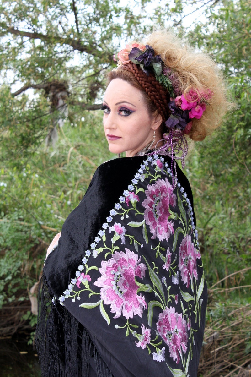 Beautifully GOTHIC and Romantic STEVIE NICKS Piano Shawl Princess outfit Ooak