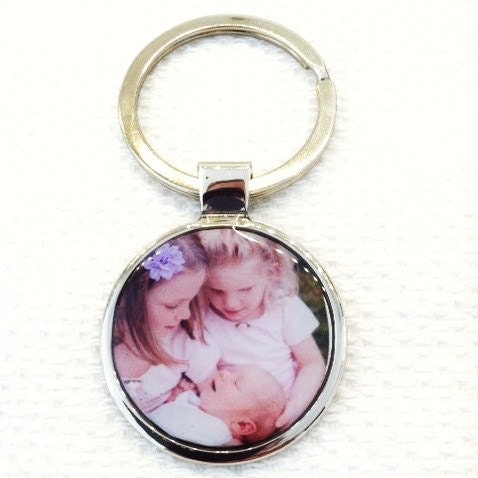 Round Photo Key Chain with Sturdy Metal Setting - Best Dad or Grandpa Gift - Durable, Heavy, Permanent