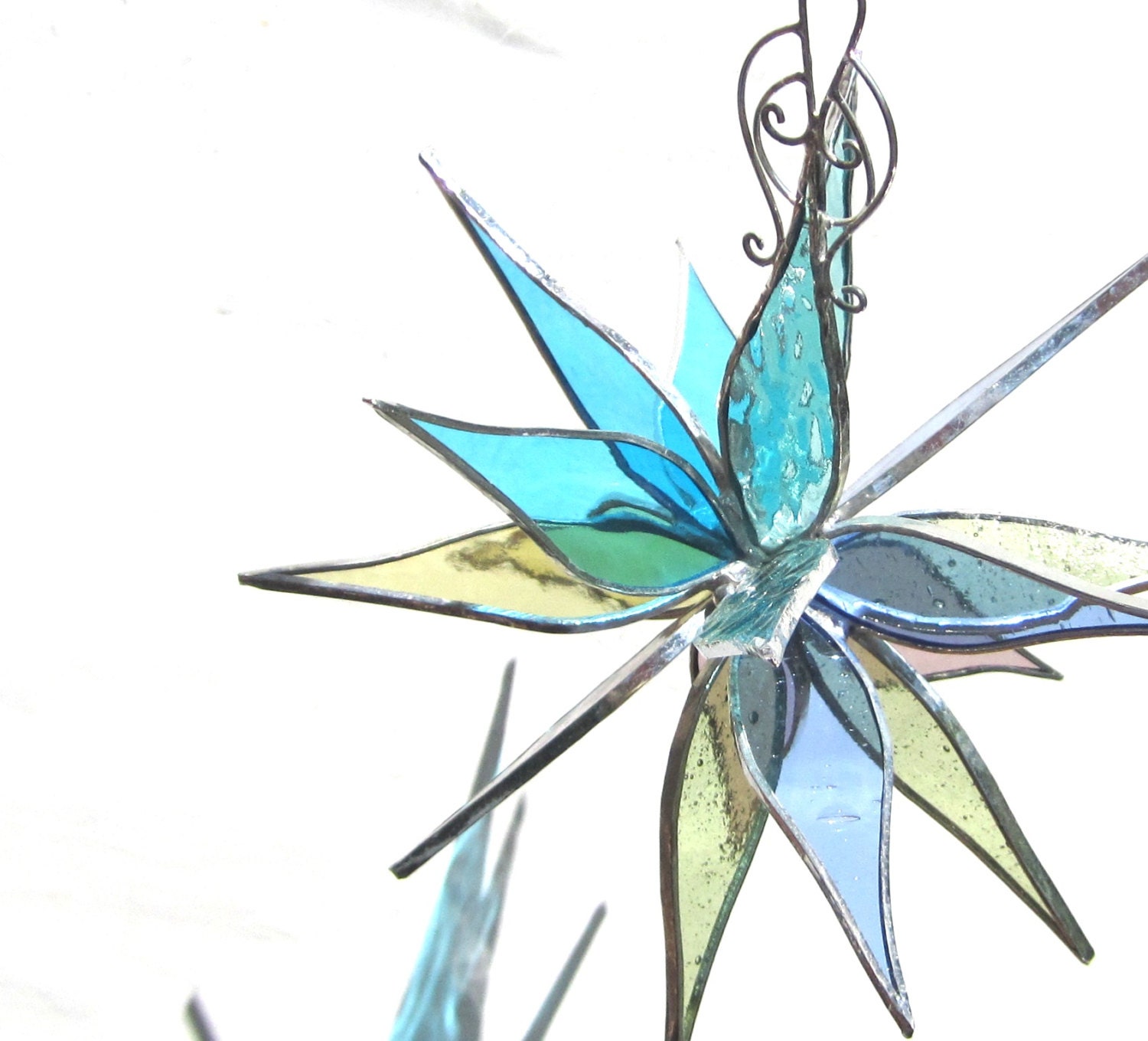 Soft Petals - 3D Stained Glass Flower Burst - Large Abstract Home Garden Decor Suncatcher 3Dimensional Hanging Ornament