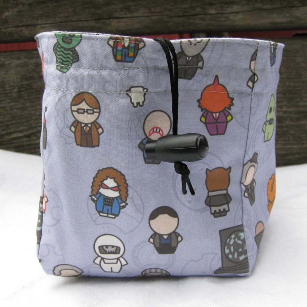 Dr Who friends and enemy and solid light grey square bottom dice bag
