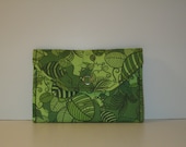 Card Pocket Green with Leaves Pattern