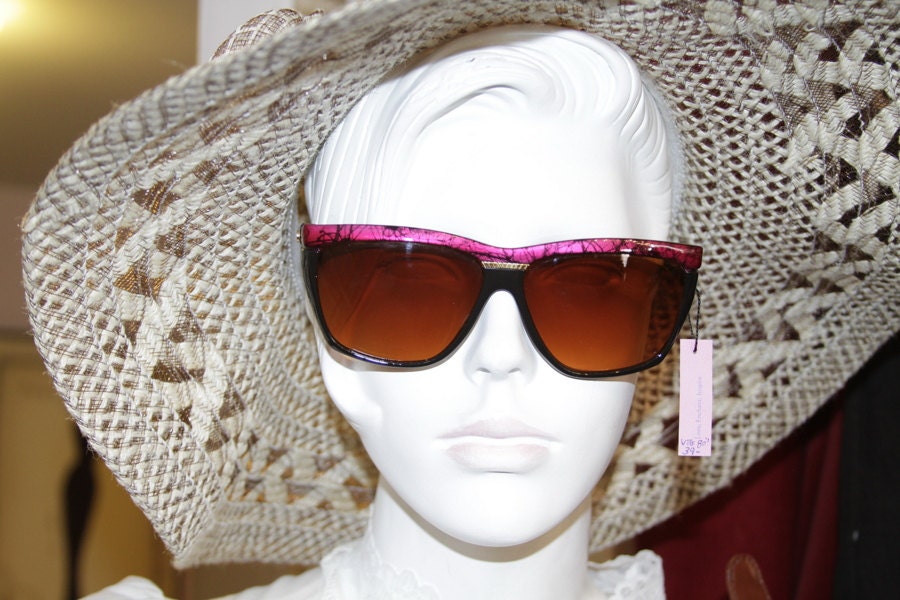 Vintage 80s Retro Sunglass'