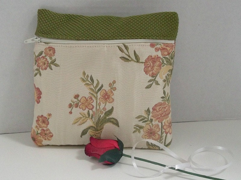 Cute Makeup Bag . Cute Makeup Organizer , Cosmetic Bag , Retro Floral Print Clutch , Purse Organizer , Seaside Bag