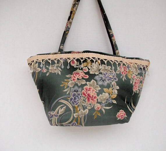 Over The Shoulder Cloth Bags