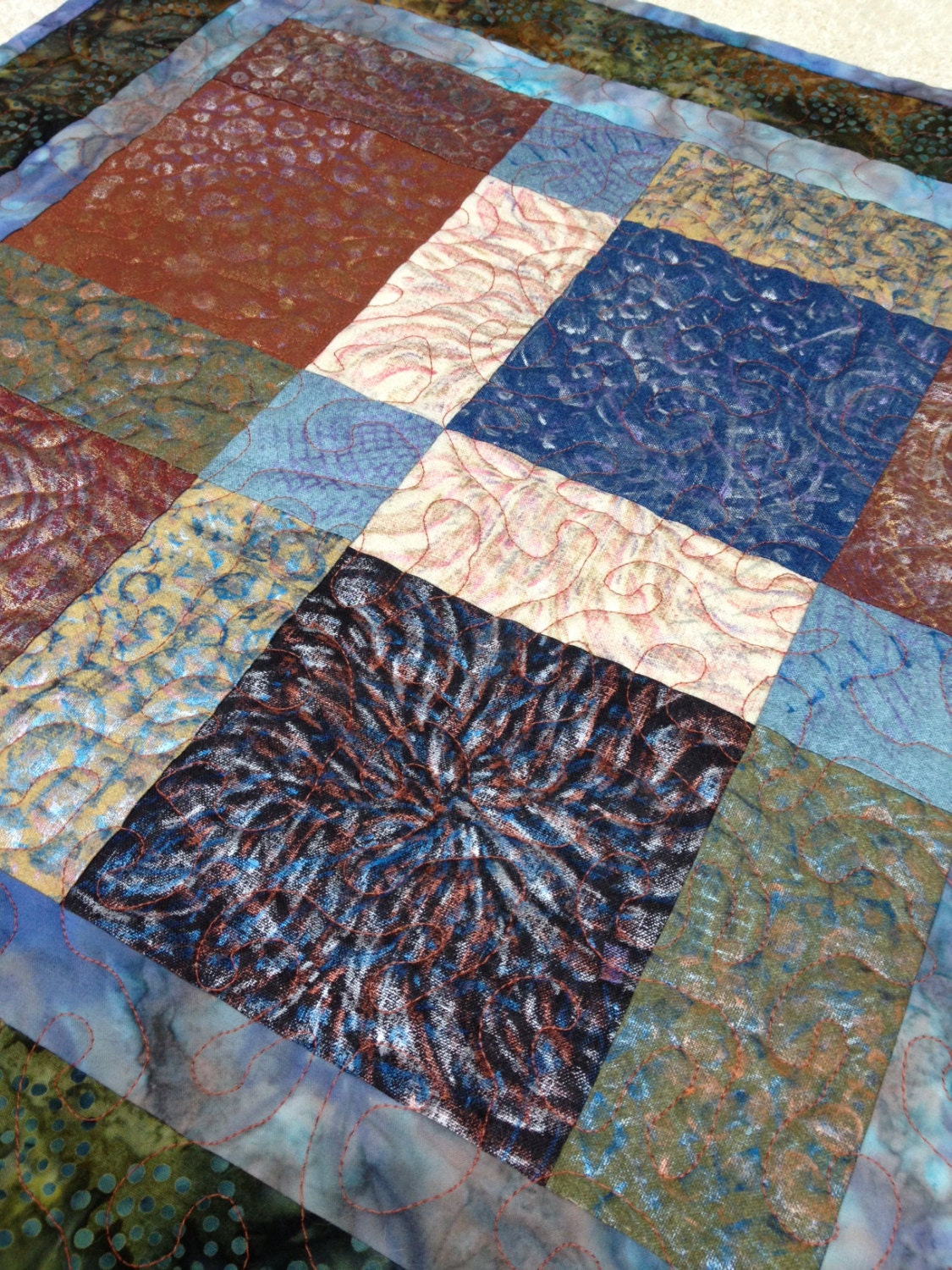 Quilted Mini Table Topper/Candle Mat