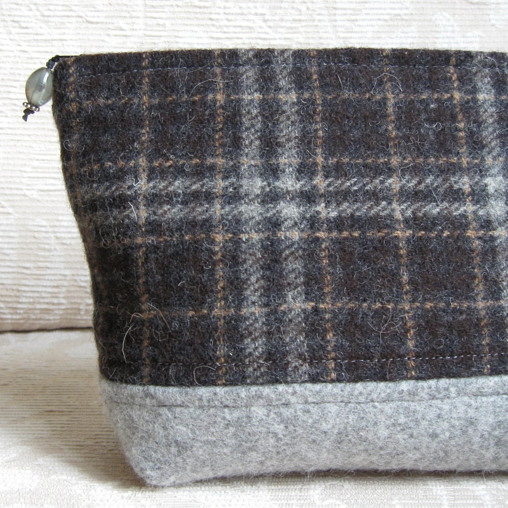 Plaid Wool  Zip Pouch, Eco Friendly Upcycled Wool Clutch