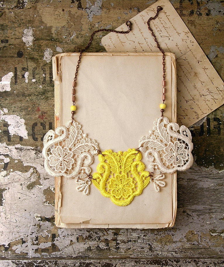 lace bib necklace - KALLISTO - yellow and ivory bib necklace - statement necklace