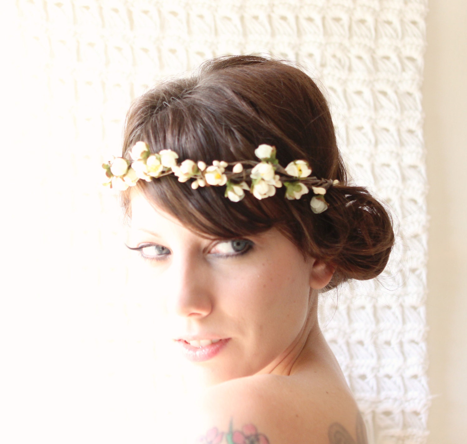 Wedding hair accessory, Bridal crown, Flower head piece, woodland wedding crown, ivory