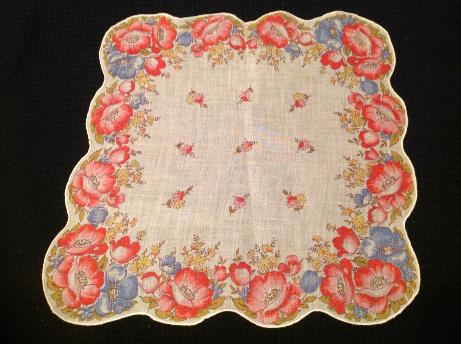 Vintage Ladies' White Hankie/Handkerchief with Pink and Lavender Flowers