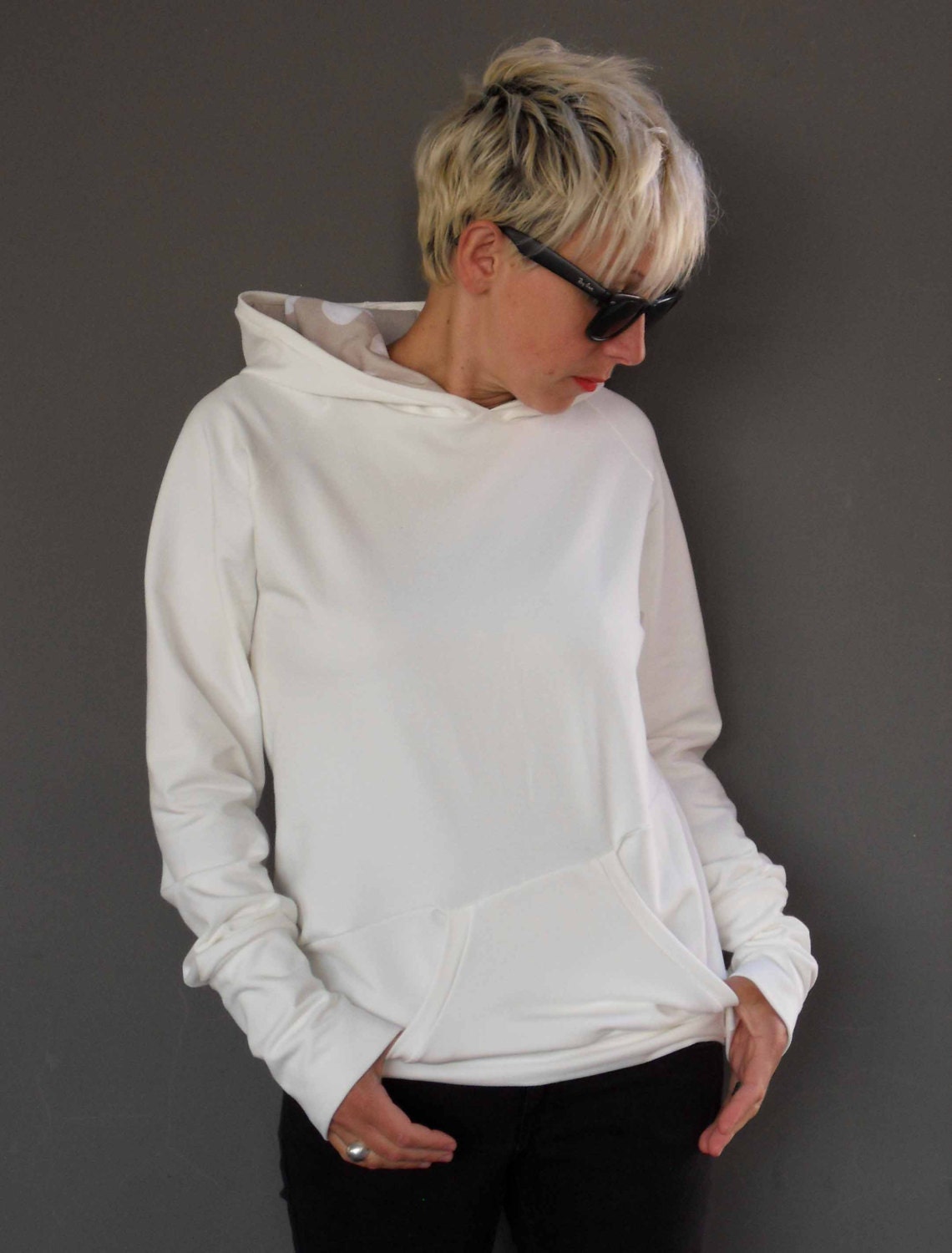 Hoodie Sweatshirt  for women in white cotton fleece/sweater/light cotton/polka dot