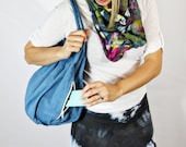 Blue Cotton Purse, Hand-dyed Beach Bag, with cell phone Pocket