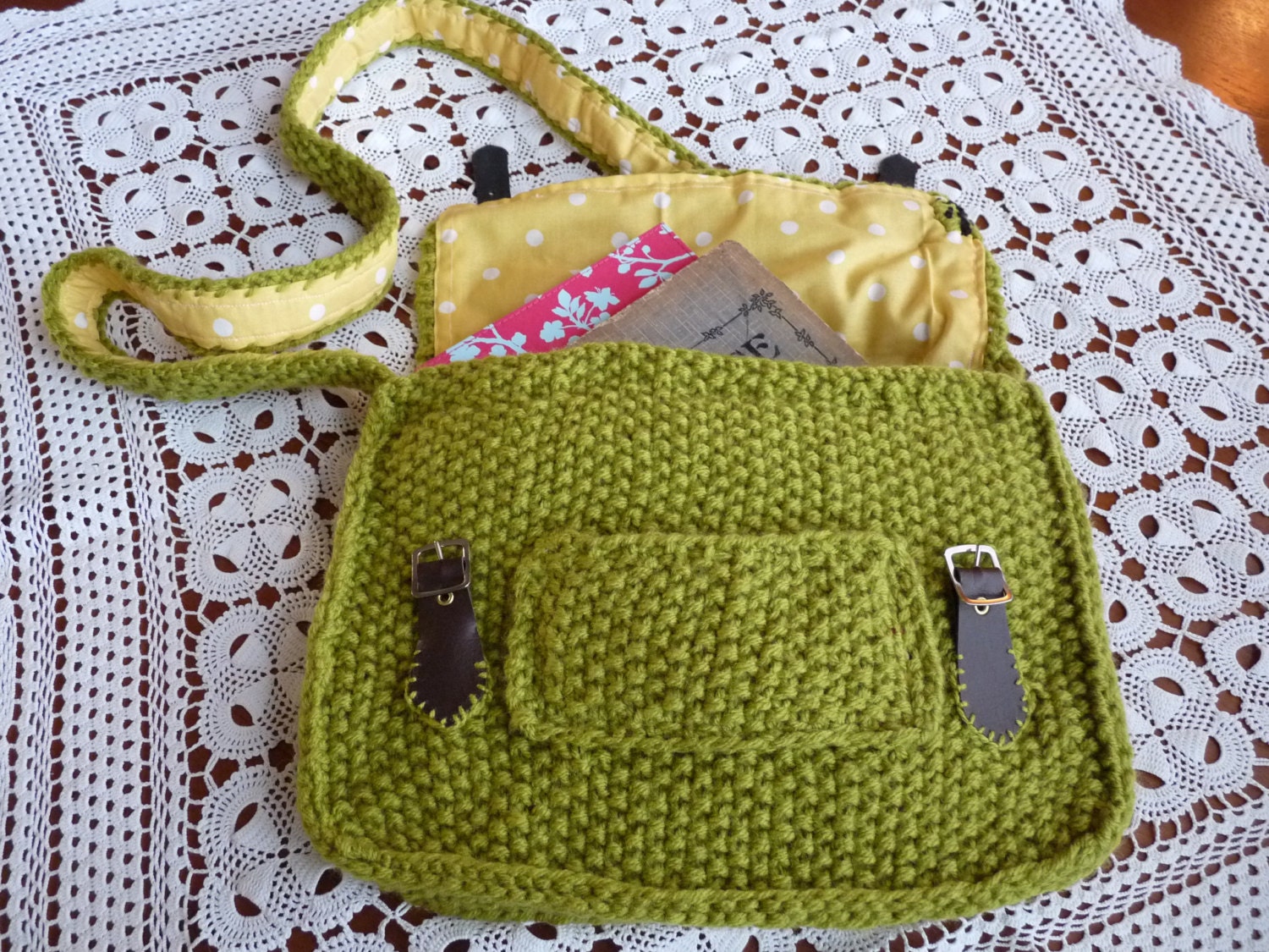 Knitted retro satchel The Knitchel hand knit vintage style satchel in olive green