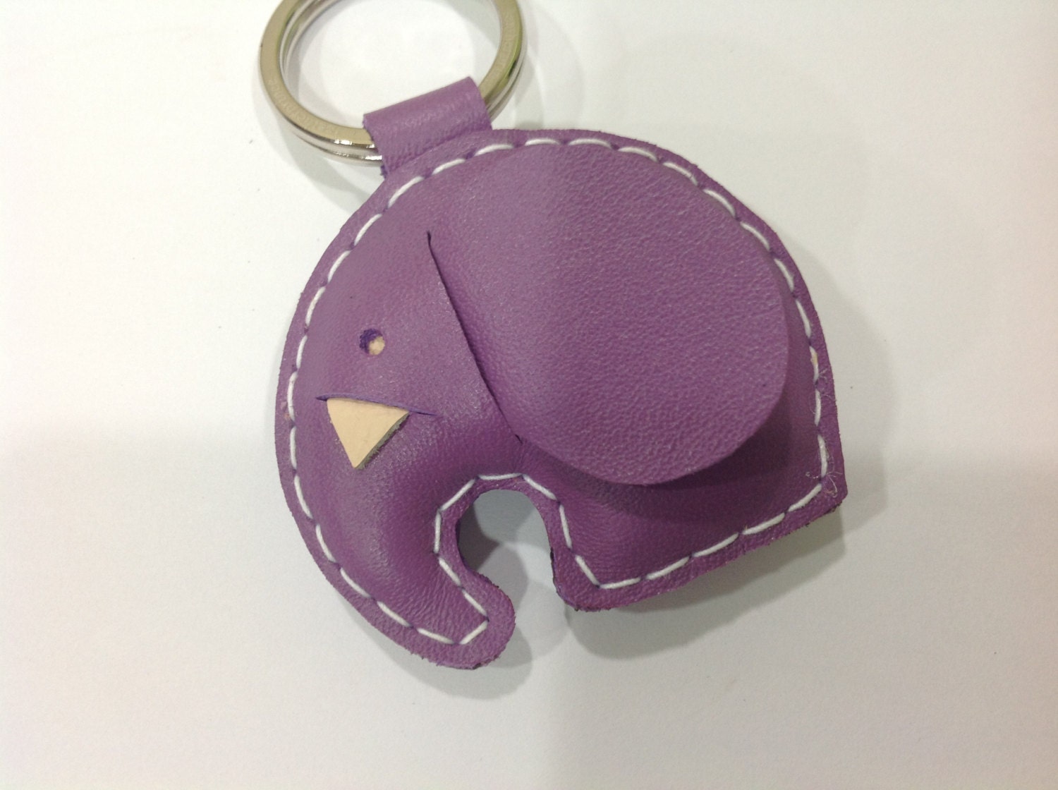 Laura the Elephant Leather Charm ( Light Purple )