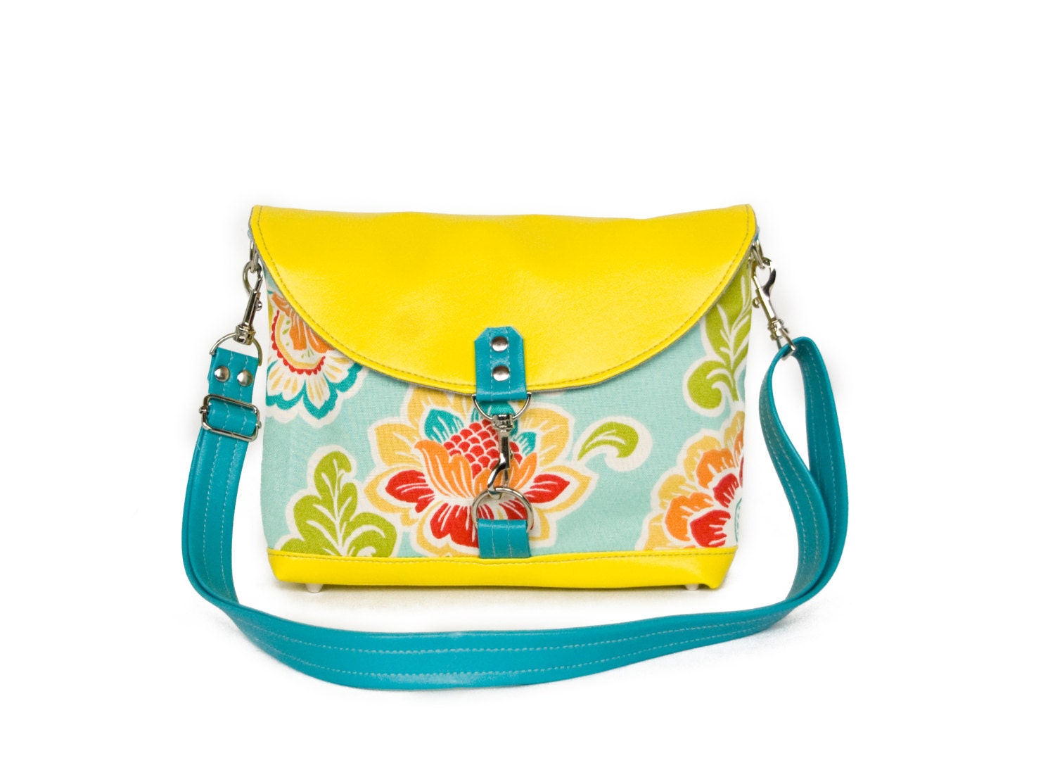 Clutch in Bermuda Bloom - Summer Vegan Beach Collection - Ready to Ship