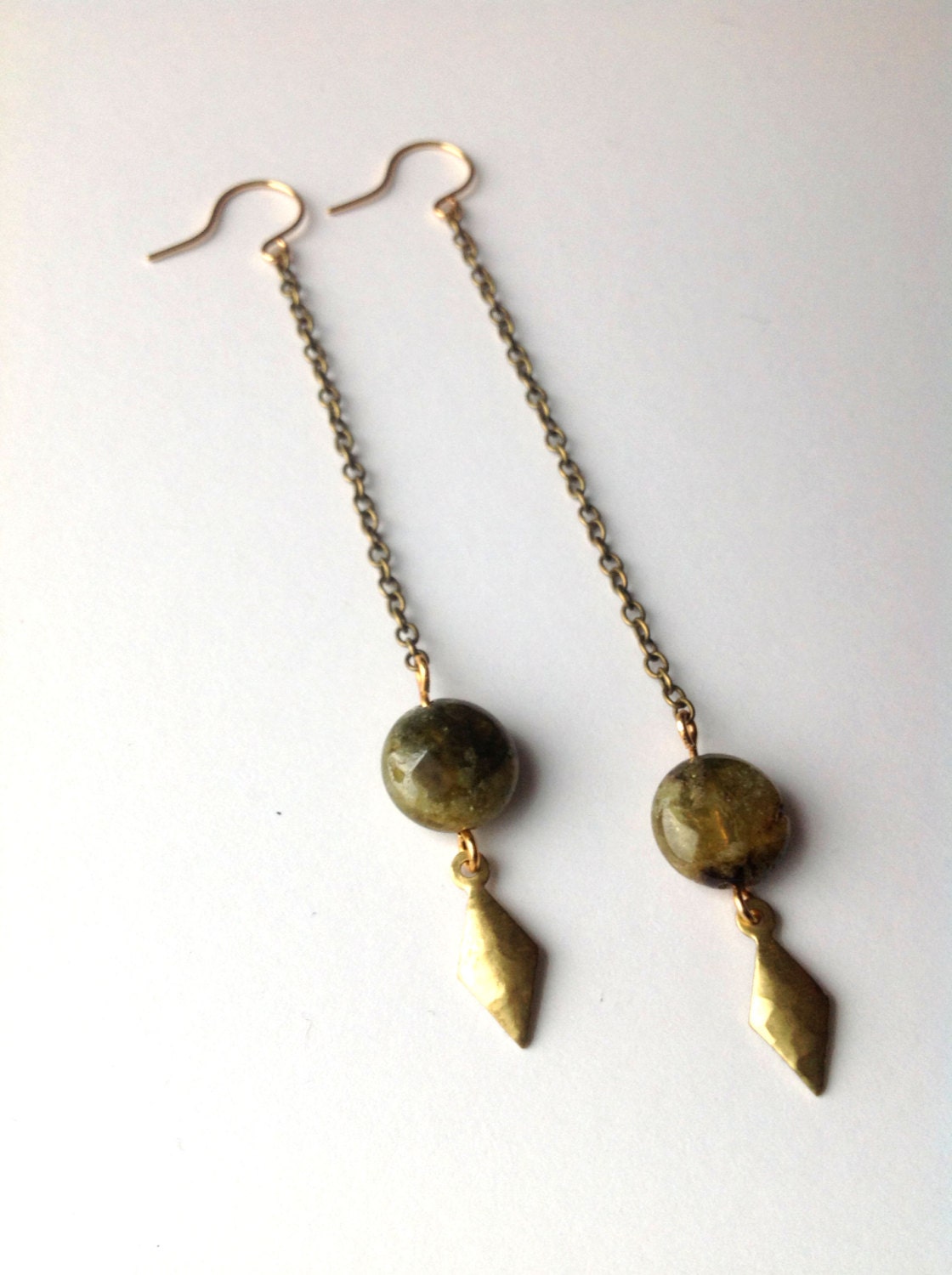 Green Garnet Asymmetrical Dangle Earrings Vintage Brass Chain Faceted Gemstones Free Shipping