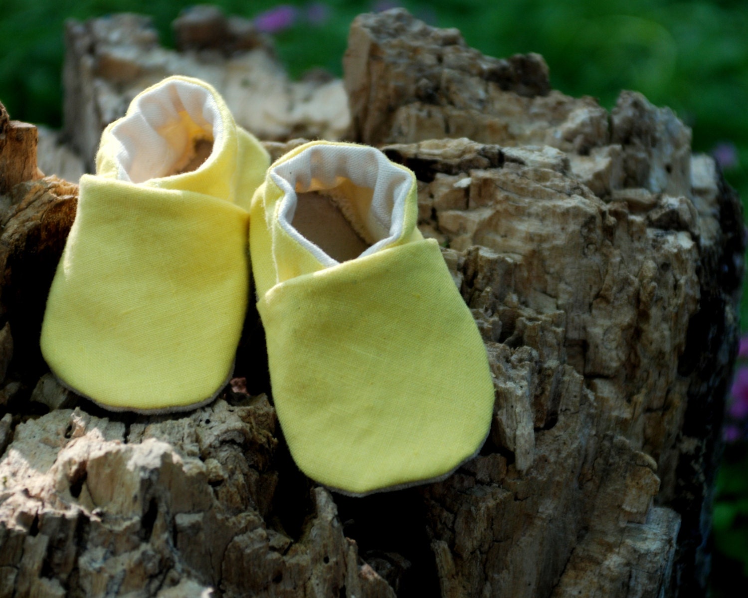 Yellow Baby Booties Linen Hemp Organic Cotton / Unisex / Boy / Girl / Soft Sole Baby Shoes