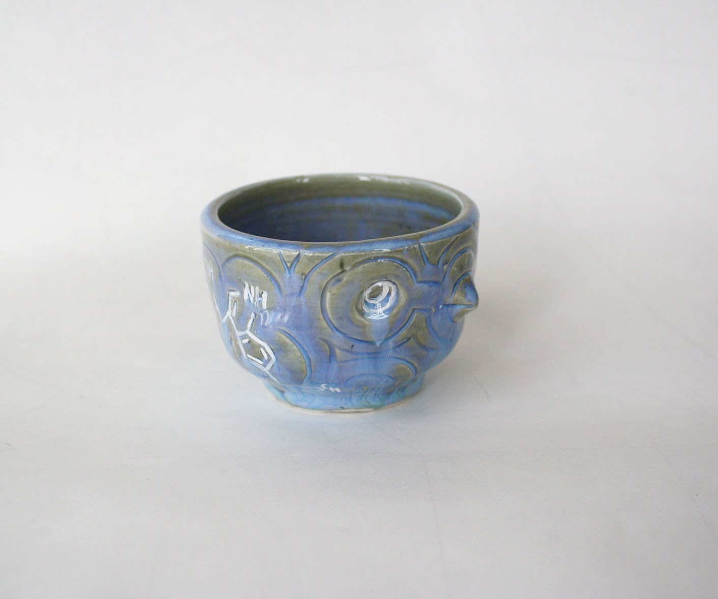 Medium Melatonin Bird Shaped Cup