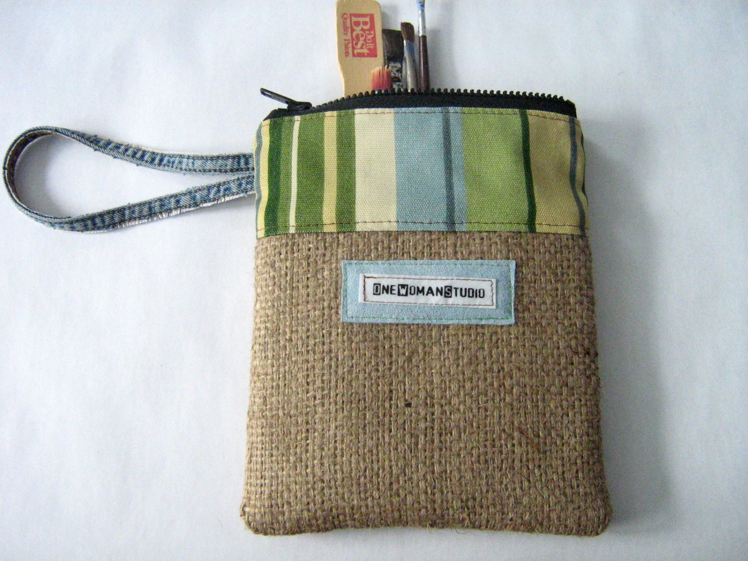 Zipper Pouch, Zipper Purse, Cosmetic Bag, Kindle Sleeve, Wristlet