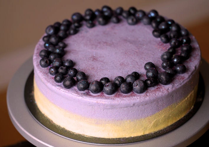 Blueberry cheesecake N Lemon cake layer with Yu Yu's frosting