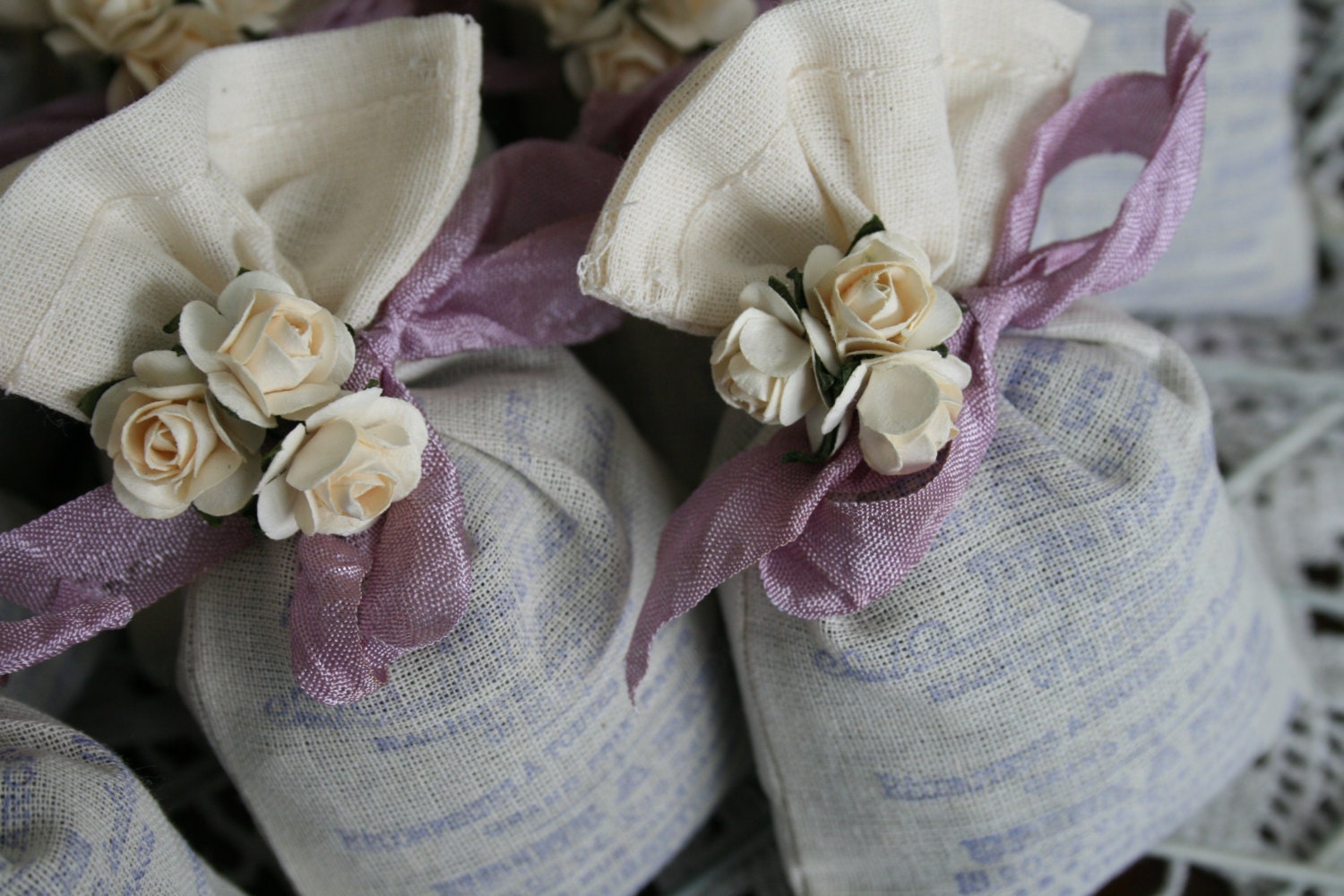 WEDDING FAVOR - SACHET - bridal shower, baby shower - lavender or tea filled - french, traditional, vintage style