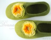 CUSTOM made slippers/ home shoes DONNA in green