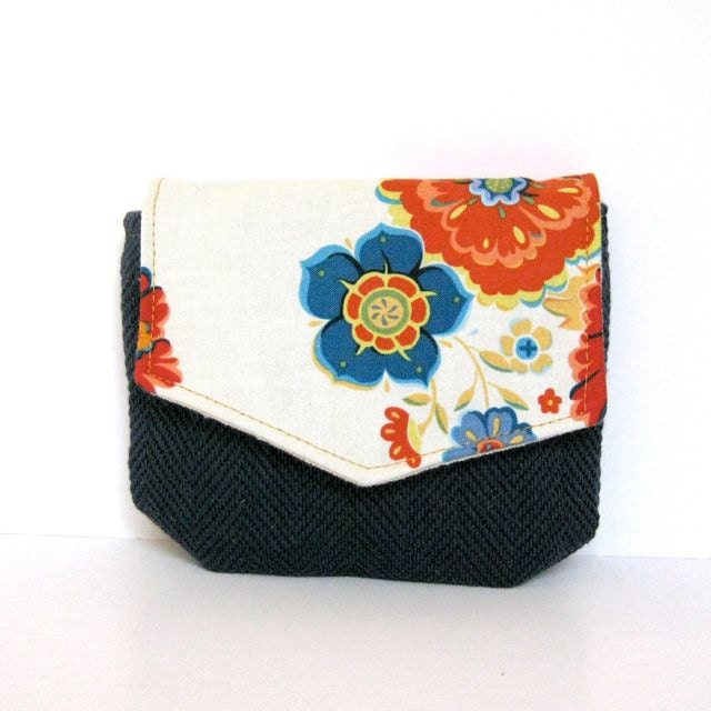 travel clutch // navy blue herringbone canvas - bright floral print cotton // mini clutch - travel bag - wallet