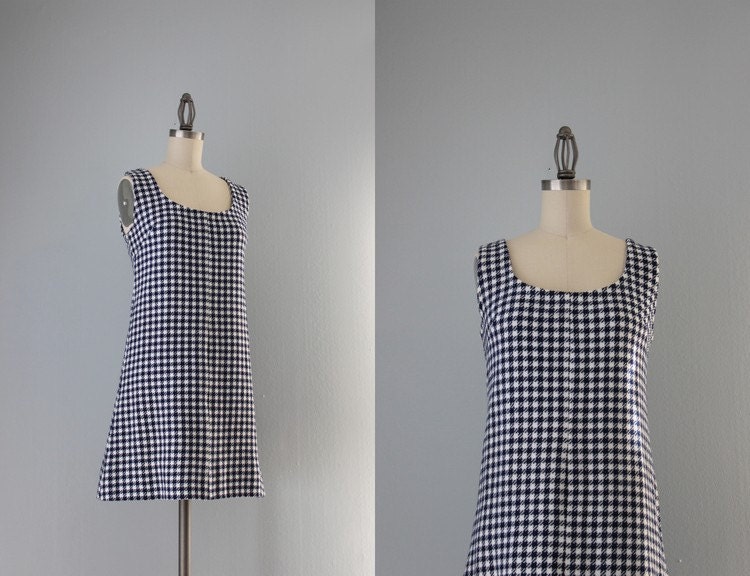 60s Dress / Vintage 1960s Micro Mini Dress / Houndstooth Sixties Mini Dress