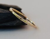 Hammered Stacking Ring in 14K Gold Filled. Slim Band. Simple, Organic and Modern Jewelry - by kusu